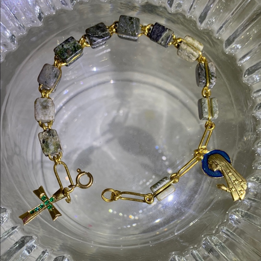 IRISH CONNEMARA MARBLE ROSARY BRACELET with 2 Religious Charms